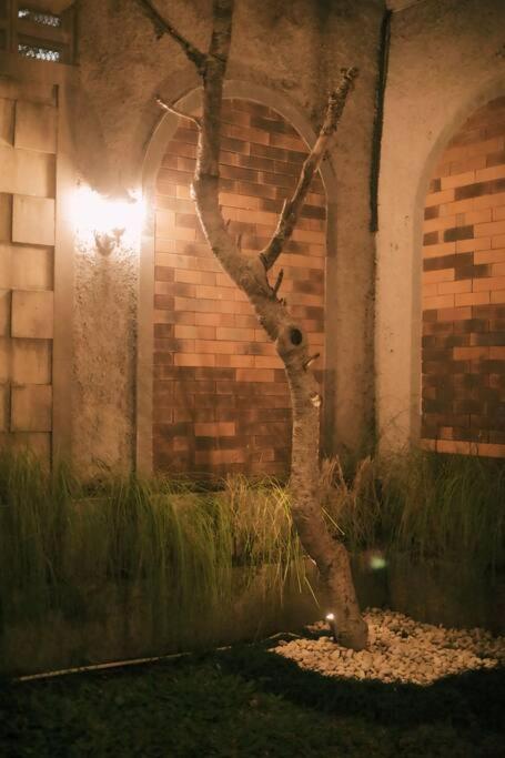 Mimi Castle Full Ac 1200M2 Private Villa Dan Pool Parongpong Lembang Cihanjuang Exterior photo